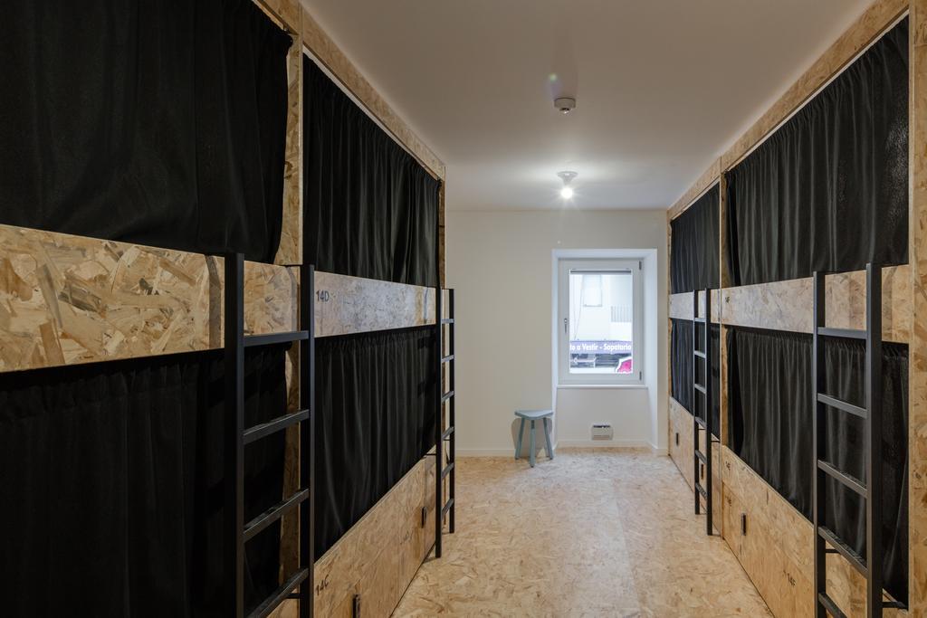 Hostel Conii & Suites Algarve Куартейра Екстер'єр фото