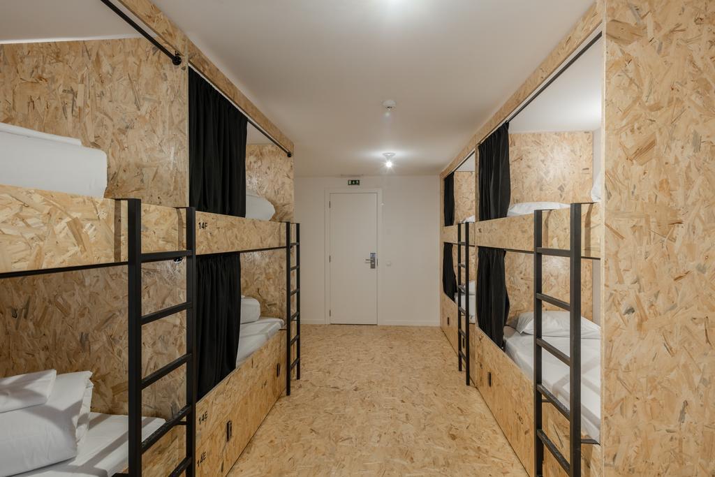 Hostel Conii & Suites Algarve Куартейра Екстер'єр фото