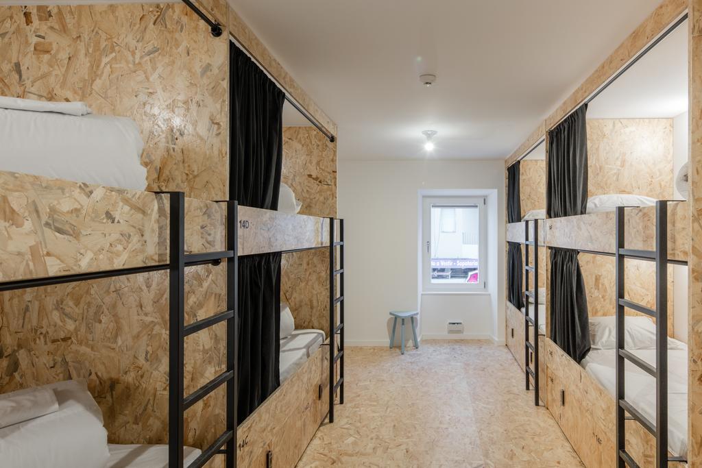 Hostel Conii & Suites Algarve Куартейра Екстер'єр фото