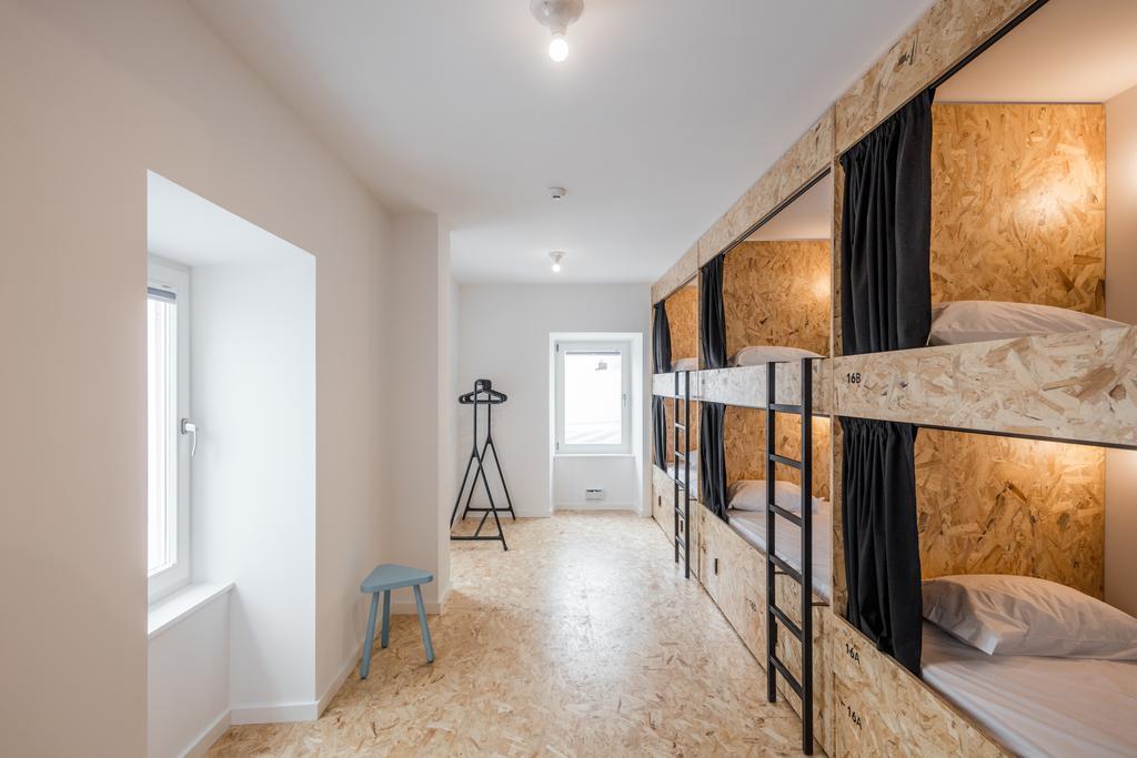 Hostel Conii & Suites Algarve Куартейра Екстер'єр фото