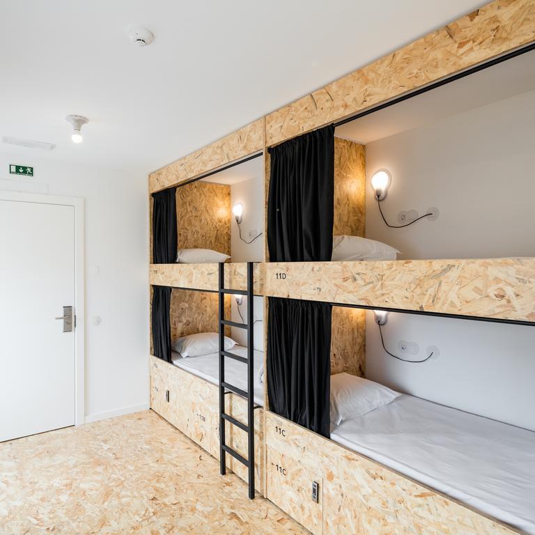 Hostel Conii & Suites Algarve Куартейра Екстер'єр фото