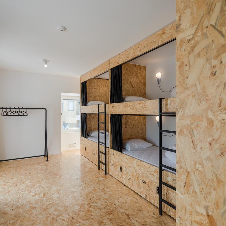 Hostel Conii & Suites Algarve Куартейра Екстер'єр фото