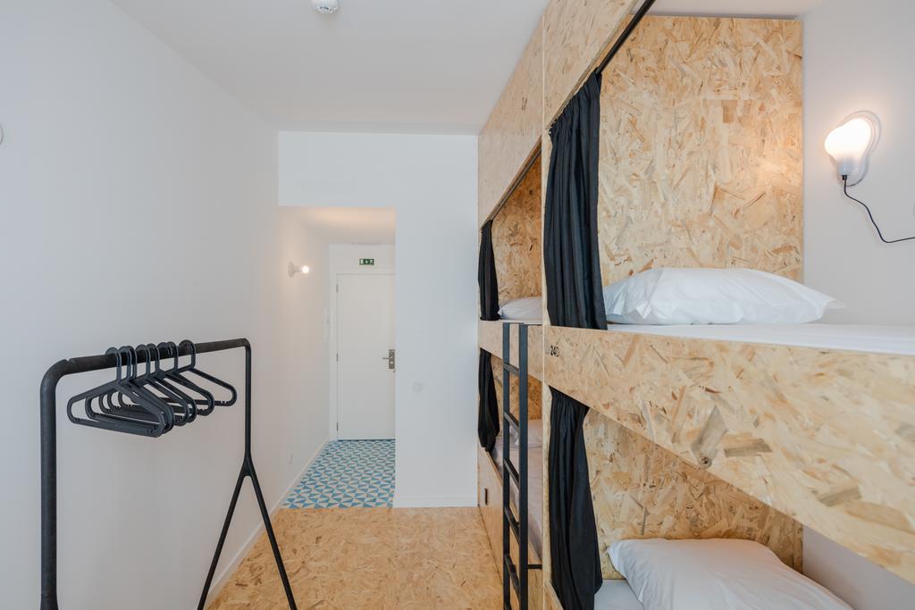 Hostel Conii & Suites Algarve Куартейра Екстер'єр фото