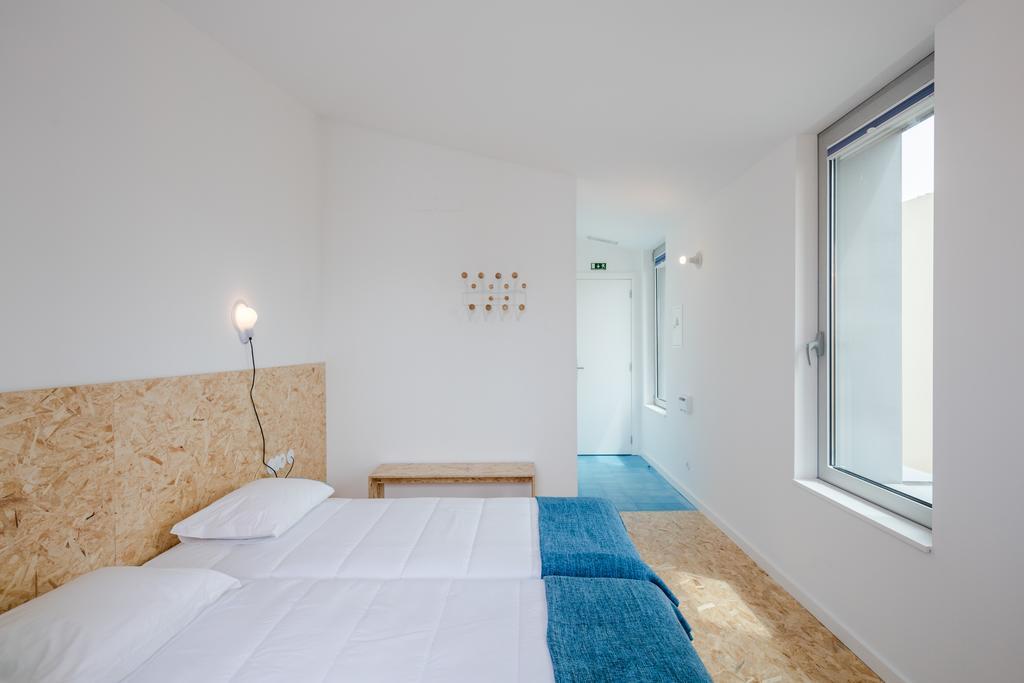 Hostel Conii & Suites Algarve Куартейра Екстер'єр фото