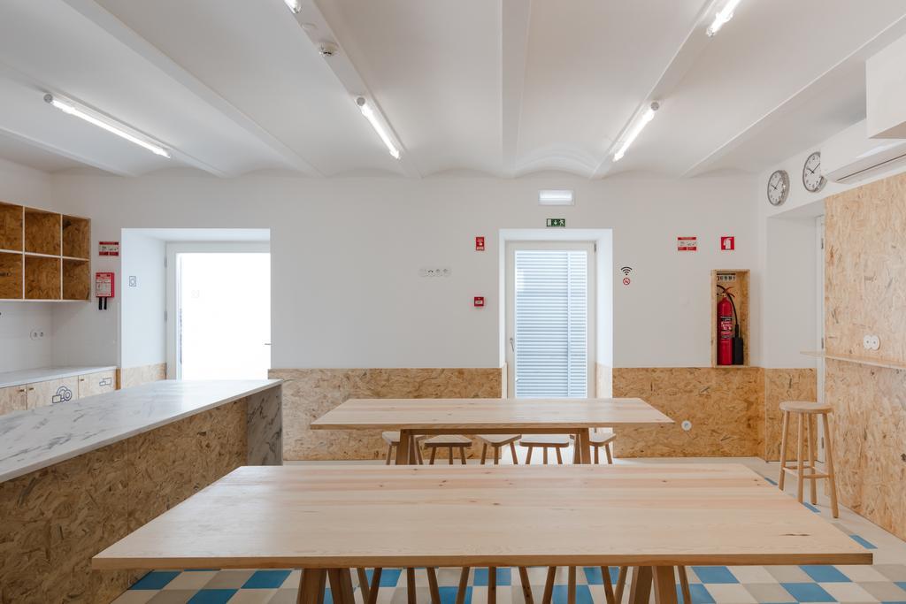 Hostel Conii & Suites Algarve Куартейра Екстер'єр фото